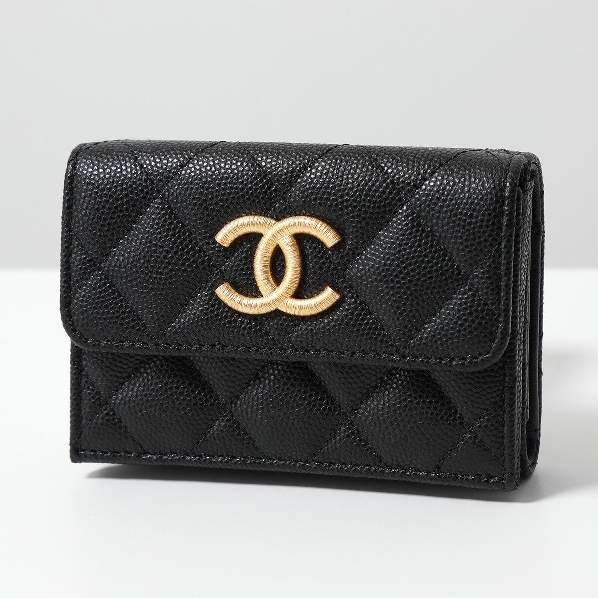 CHANEL クラシック三つ折りミニ財布 ブラック