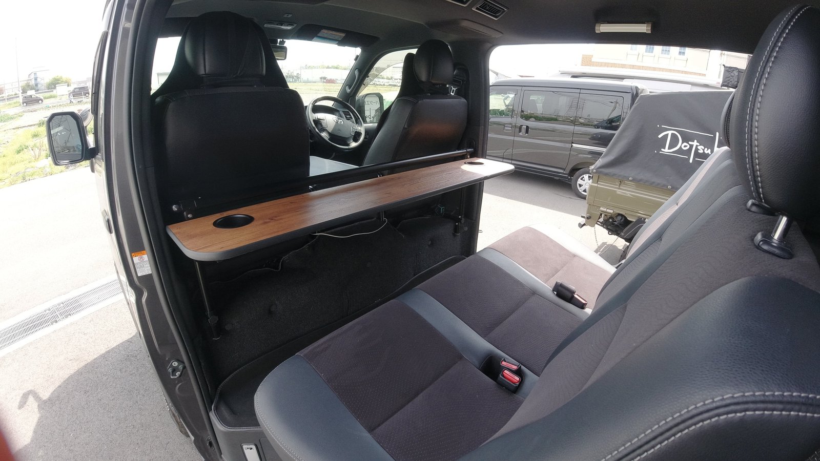 ナロー用】ハイエースセカンドシートテーブル | vanweekend