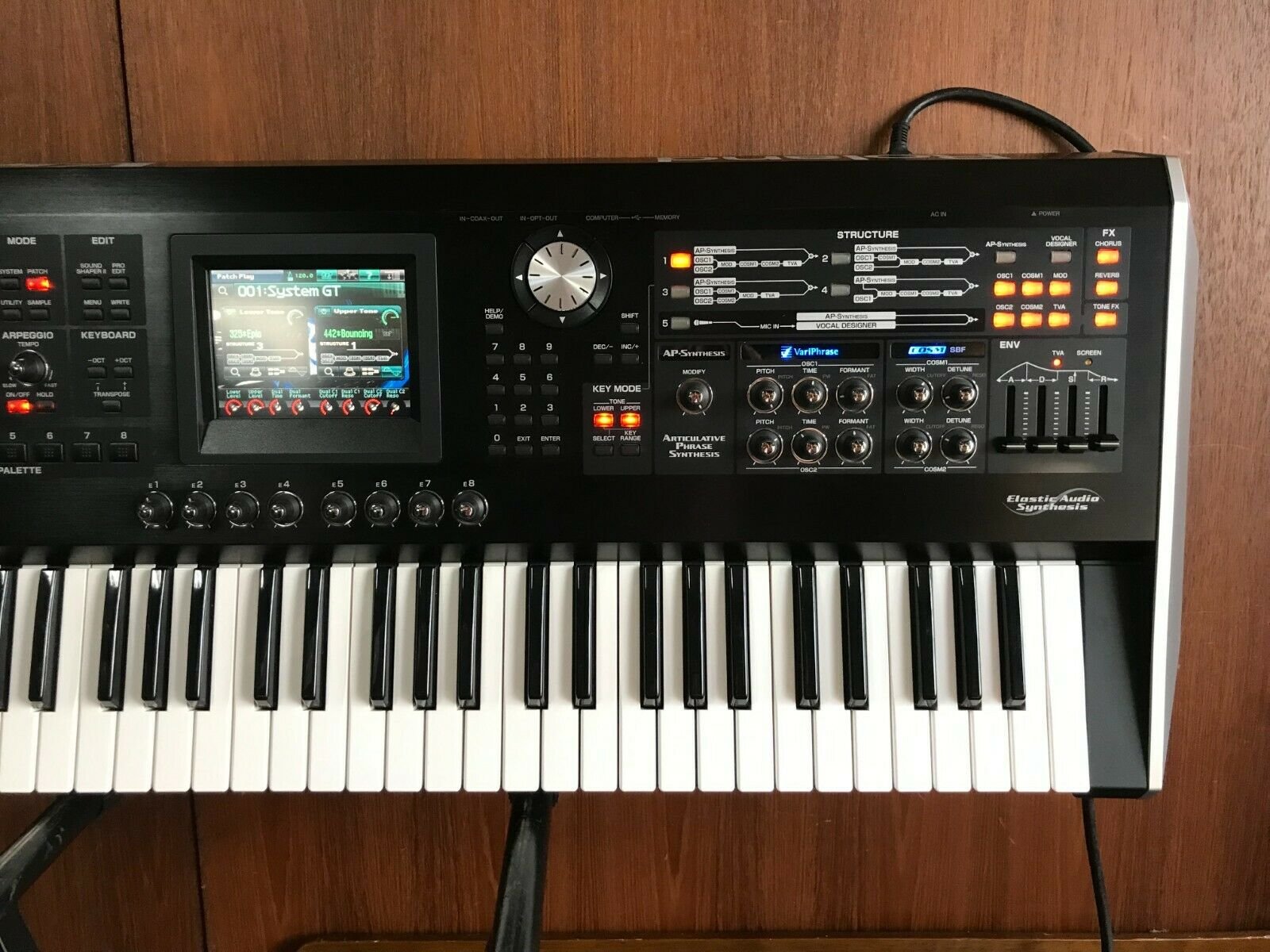 MATRIXSYNTH: Roland V-Synth GT Version Ver 2.0 SN ZV90698