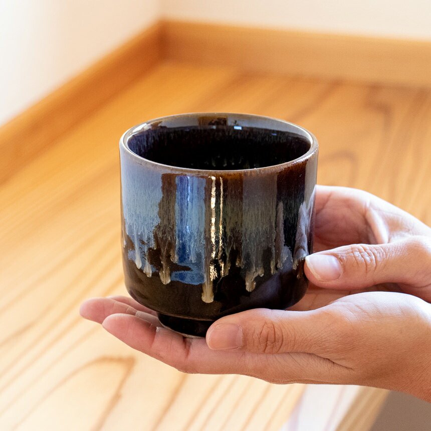 黒色陶器 茶碗 木箱付き