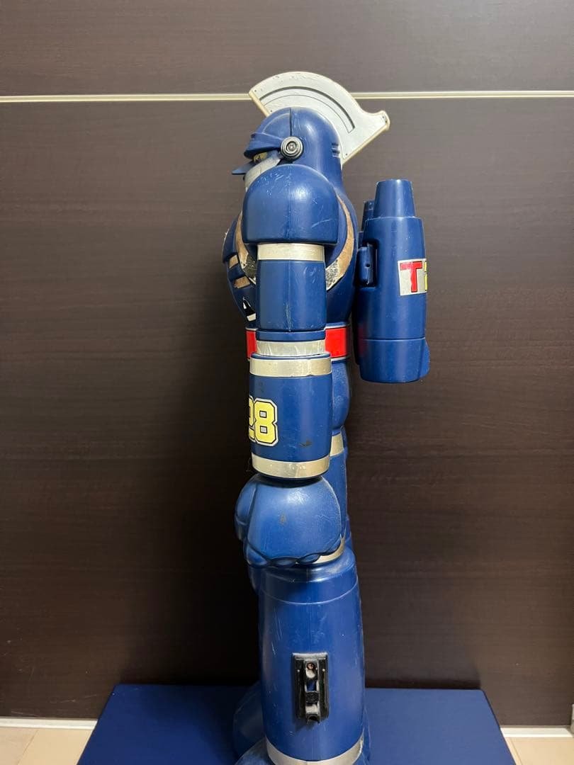 鉄人28号 フィギュア ロケットパック付き 約60cm
