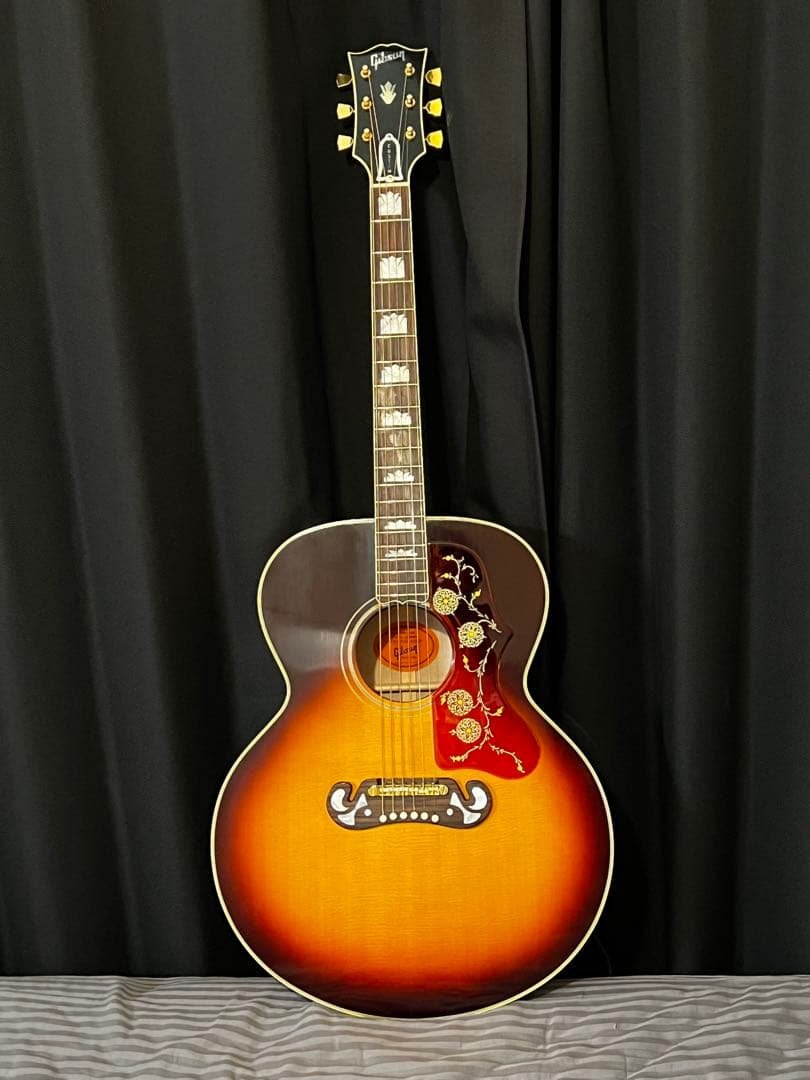 Gibson J-200 ”The 64”1964年復刻モデル 新品同様超美品 Gibson 1964 J-200 Sunburst <ギブソン>｜平野楽器 ロッキン