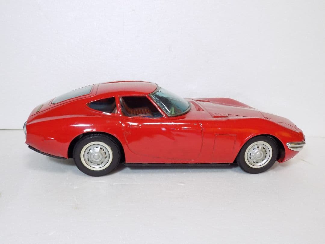 希少ブリキ　イチコー　TOYOTA　2000 GT ※フリクション