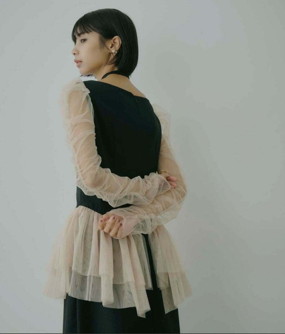 VIOLETTA チョーカー付きチュールスリーブドレス　オケージョンドレス