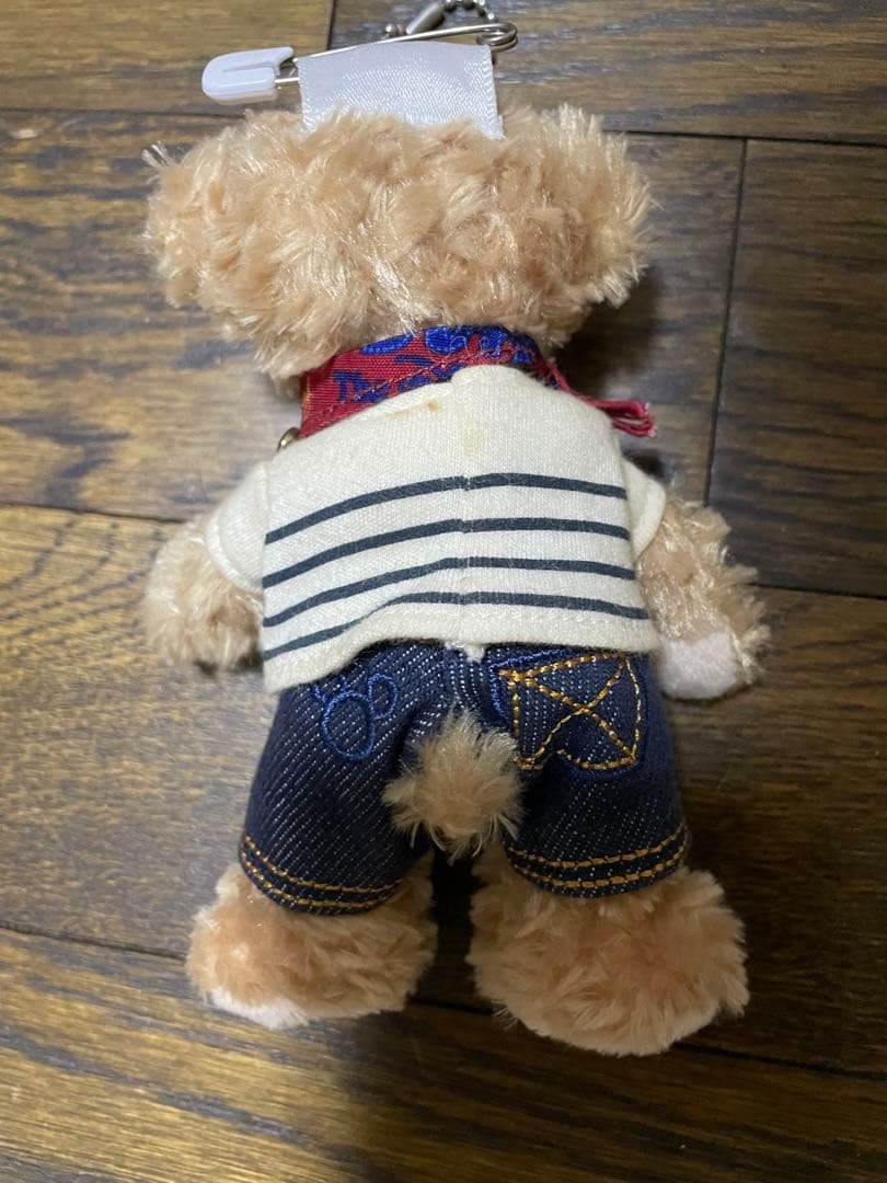 ぬいぐるみバッジ　まとめ売り　全65体　ダッフィー　シェリーメイ　ジェラトーニ