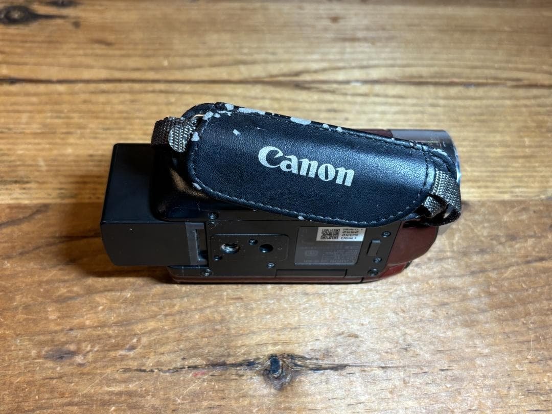 【ビデオカメラ】【値下げ】Canon iVIS HF M31【ソフトケース付】